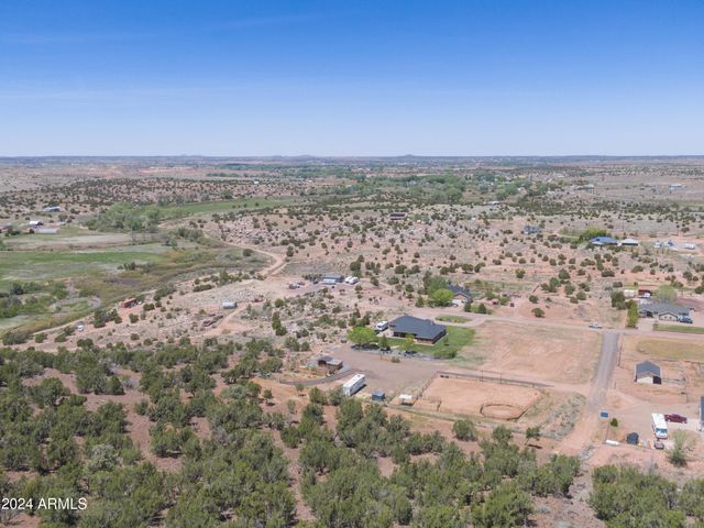 7631.. BALDWIN Lane, Taylor, AZ 85939