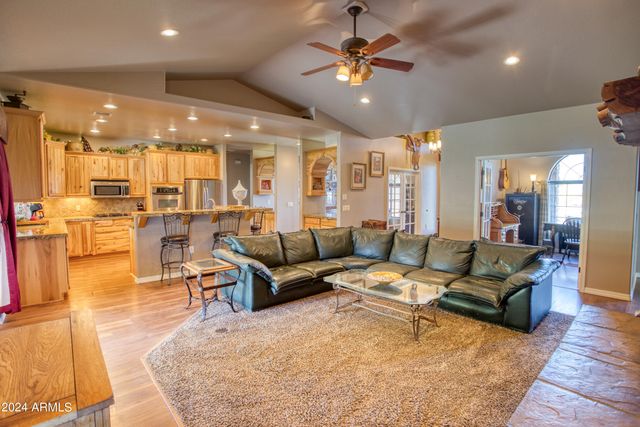 7631.. BALDWIN Lane, Taylor, AZ 85939