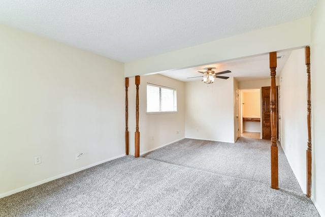 17411 Glenhew Road, Humble, TX 77396