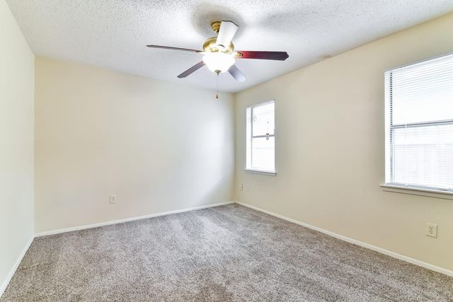 17411 Glenhew Road, Humble, TX 77396