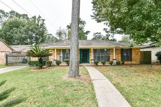 17411 Glenhew Road, Humble, TX 77396