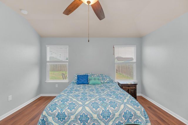 411 Camellia DR, Hutto, TX 78634