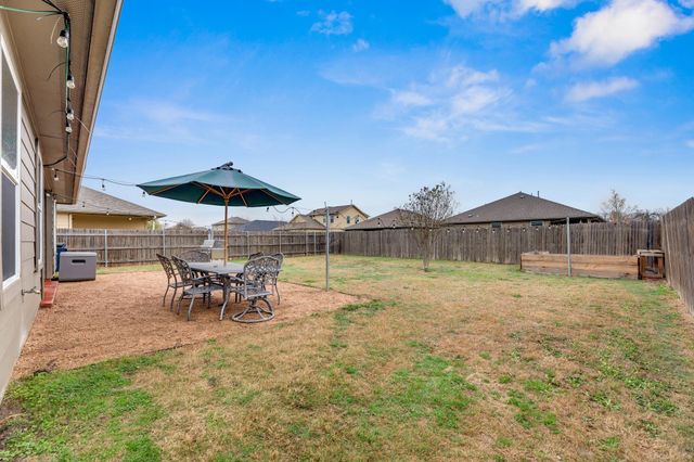 411 Camellia DR, Hutto, TX 78634