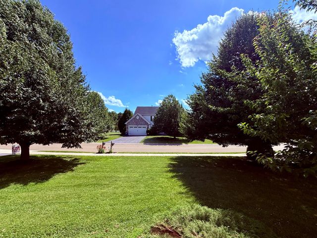 126 HEMLOCK DR, Cochranville, PA 19330