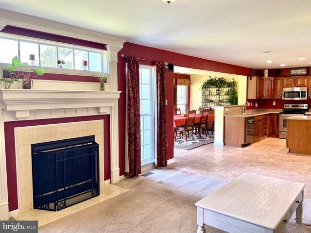 126 HEMLOCK DR, Cochranville, PA 19330