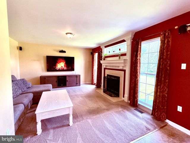 126 HEMLOCK DR, Cochranville, PA 19330