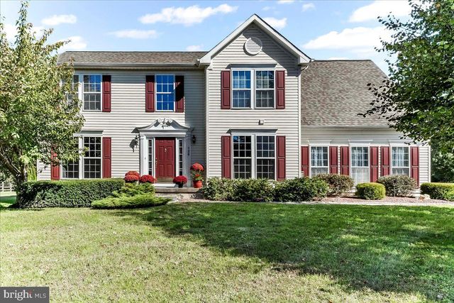 126 HEMLOCK DR, Cochranville, PA 19330