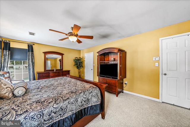 126 HEMLOCK DR, Cochranville, PA 19330