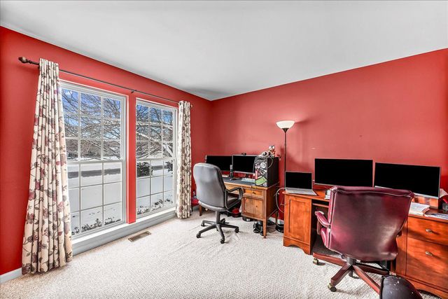 126 HEMLOCK DR, Cochranville, PA 19330