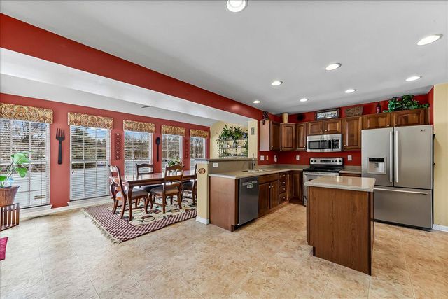 126 HEMLOCK DR, Cochranville, PA 19330