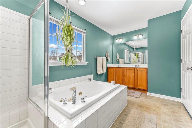 126 HEMLOCK DR, Cochranville, PA 19330