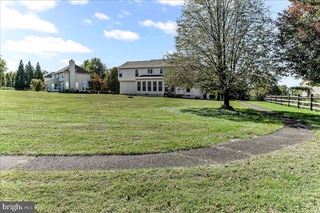 126 HEMLOCK DR, Cochranville, PA 19330