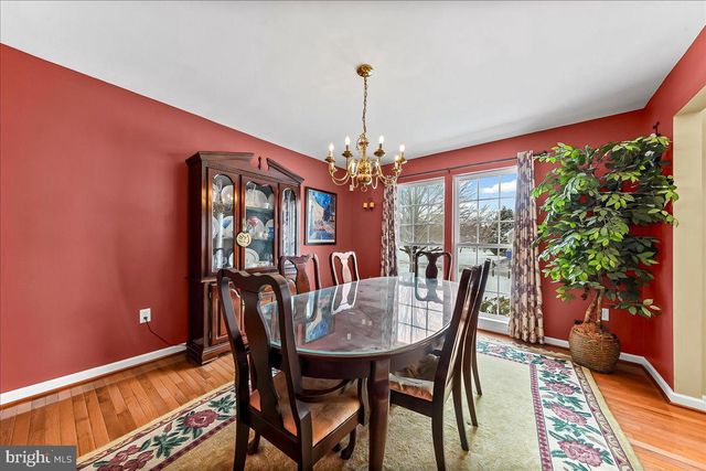126 HEMLOCK DR, Cochranville, PA 19330
