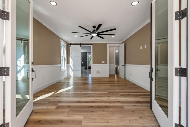 1216 Old Towne Road, Charleston, SC 29407