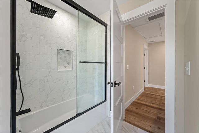 1216 Old Towne Road, Charleston, SC 29407