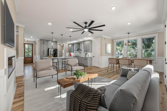 1216 Old Towne Road, Charleston, SC 29407