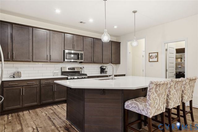 9204 Cerulean Pl, Richmond, VA 23238