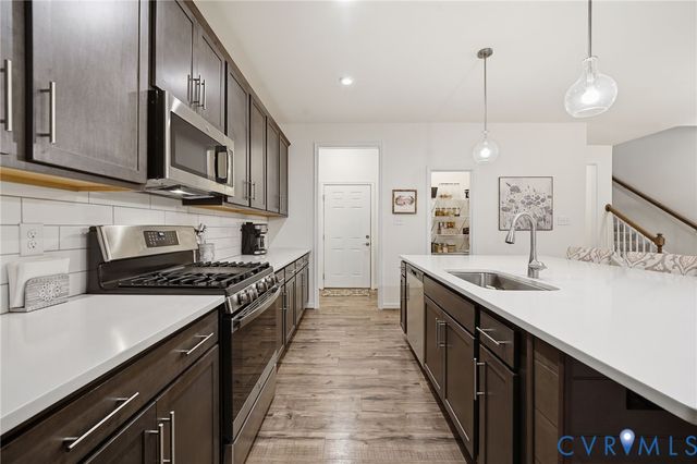 9204 Cerulean Pl, Richmond, VA 23238