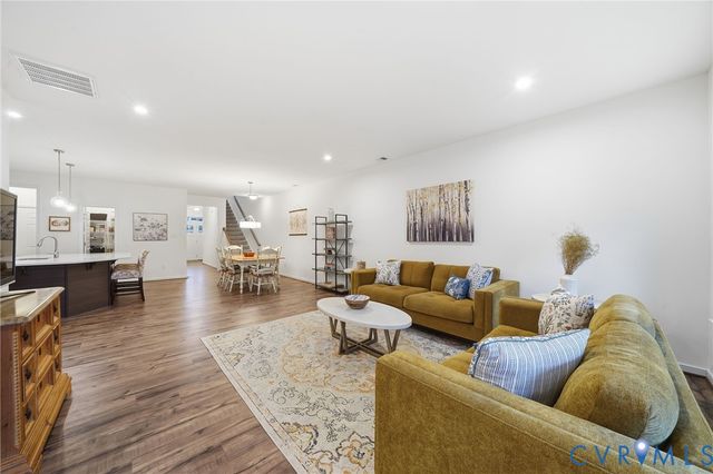 9204 Cerulean Pl, Richmond, VA 23238