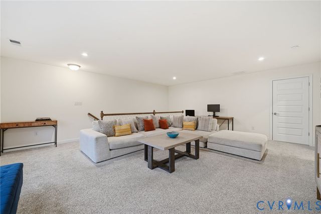 9204 Cerulean Pl, Richmond, VA 23238