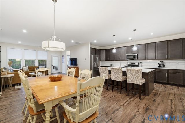 9204 Cerulean Pl, Richmond, VA 23238