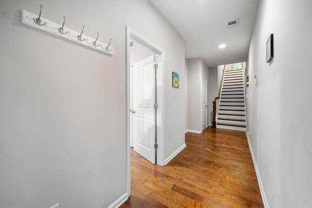 755 Dunlop Way, Atlanta, GA 30312