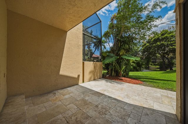 22068 Las Brisas Circle, Boca Raton, FL 33433