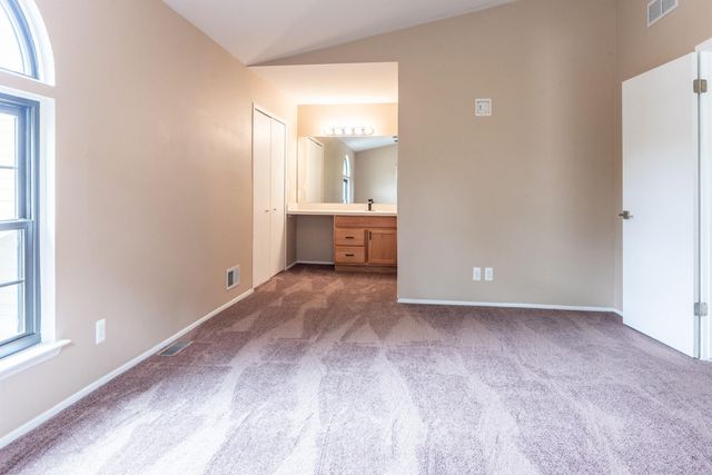 5679 Drake Hollow Drive, West Bloomfield, MI 48322