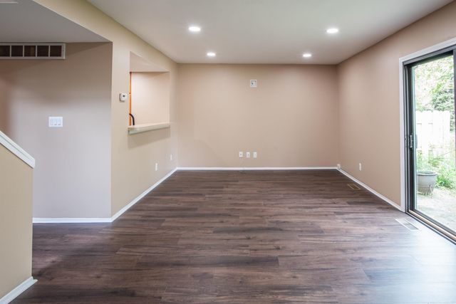 5679 Drake Hollow Drive, West Bloomfield, MI 48322