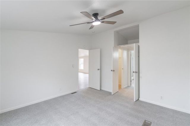 9268 S Ridge Drive, Luther, OK 73054