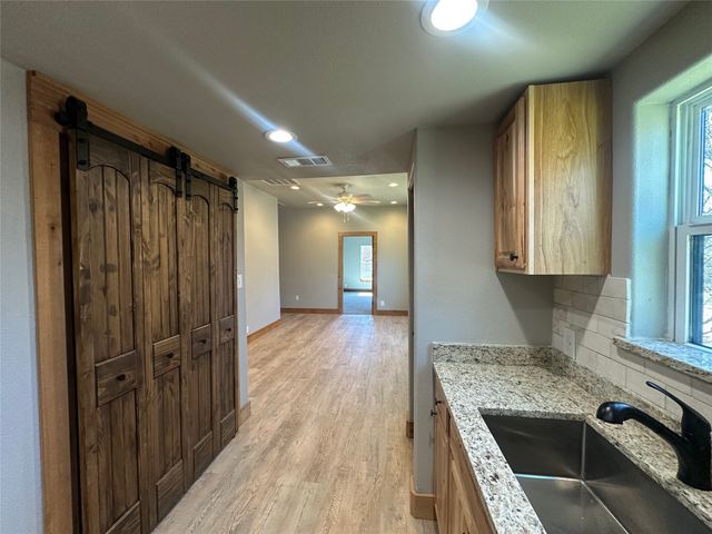 431 W Monterey Street, Denison, TX 75020