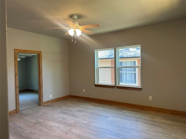 431 W Monterey Street, Denison, TX 75020