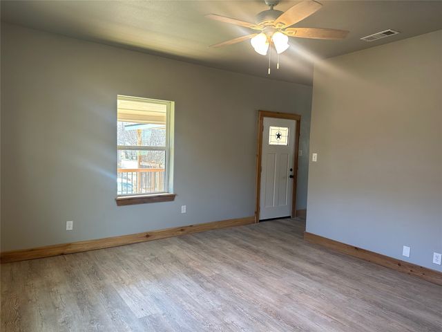 431 W Monterey Street, Denison, TX 75020