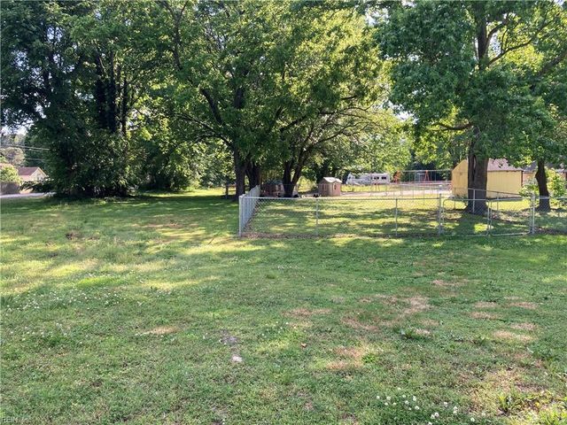 4249 Taylor RD, Chesapeake, VA 23321
