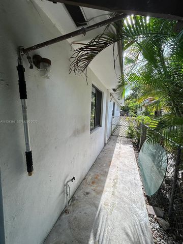 3482 SW 26th St 0, Miami, FL 33133