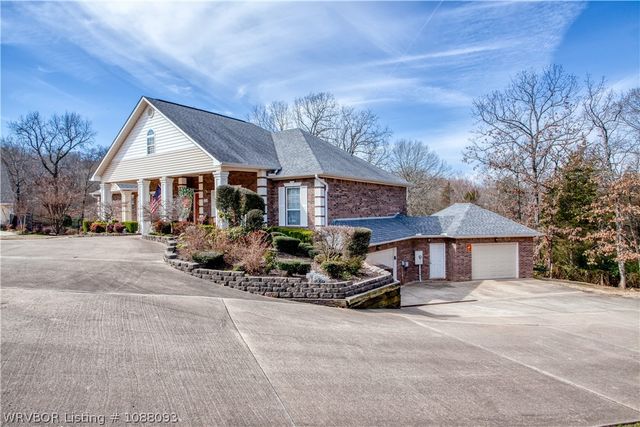 7215 Kensington Court, Fort Smith, AR 72903