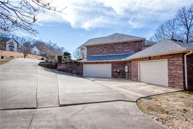 7215 Kensington Court, Fort Smith, AR 72903