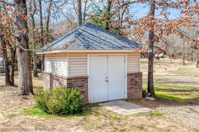 7215 Kensington Court, Fort Smith, AR 72903