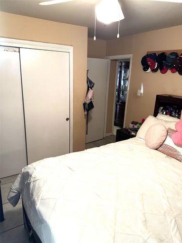 1508 California Parkway N, Fort Worth, TX 76115