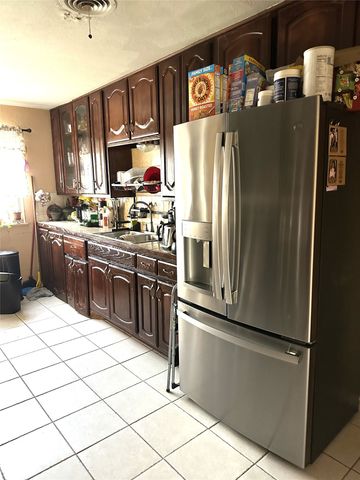 1508 California Parkway N, Fort Worth, TX 76115