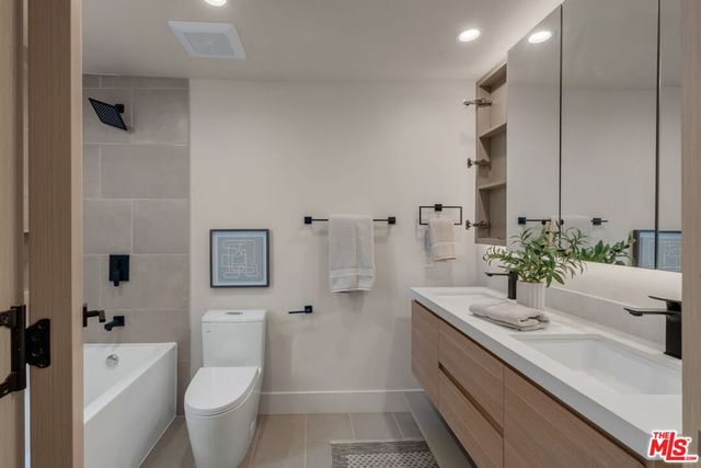 117 Plymouth Street, Inglewood, CA 90302
