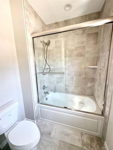 1296 Blue Ridge Parkway, White Lake Charter Township, MI 48383