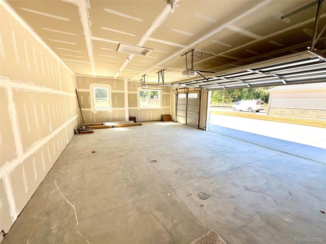 1296 Blue Ridge Parkway, White Lake Charter Township, MI 48383