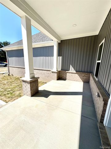 1296 Blue Ridge Parkway, White Lake Charter Township, MI 48383