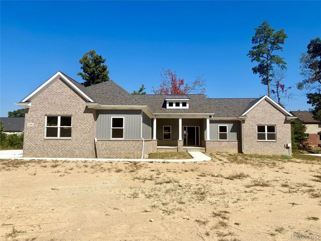 1296 Blue Ridge Parkway, White Lake Charter Township, MI 48383