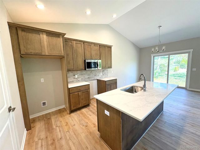 1296 Blue Ridge Parkway, White Lake Charter Township, MI 48383