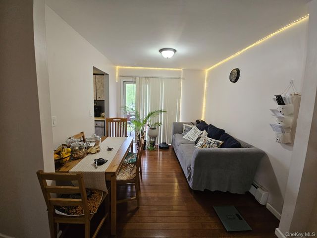 42 Tanager Road 4204, Monroe, NY 10950