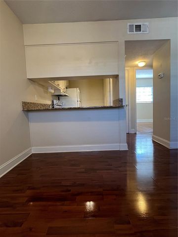 120 S CHURCH AVENUE 207, Tampa, FL 33609