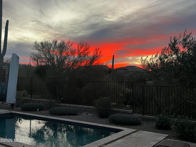 14102 N Bright Angel Trail, Marana, AZ 85658