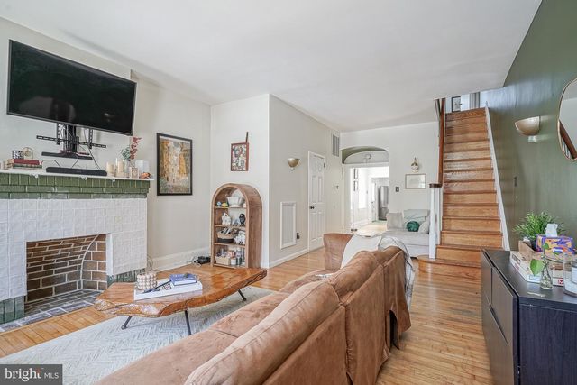 1206 E SUSQUEHANNA AVE, Philadelphia, PA 19125